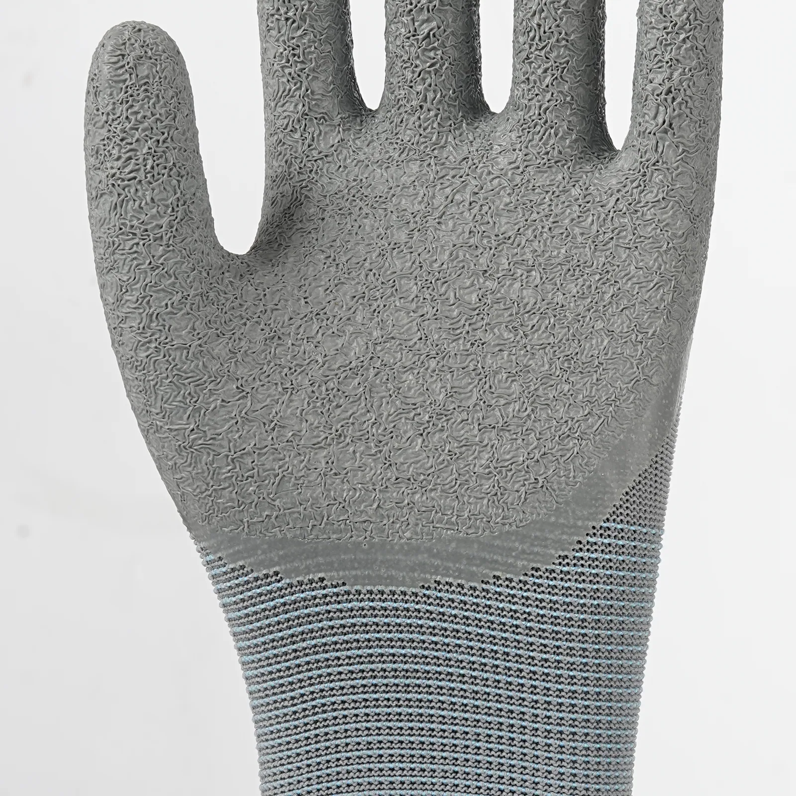 13 Gauge 3/4 Dipped Latex Crinkle Gloves Three-quarter dipped latex coverage detail
