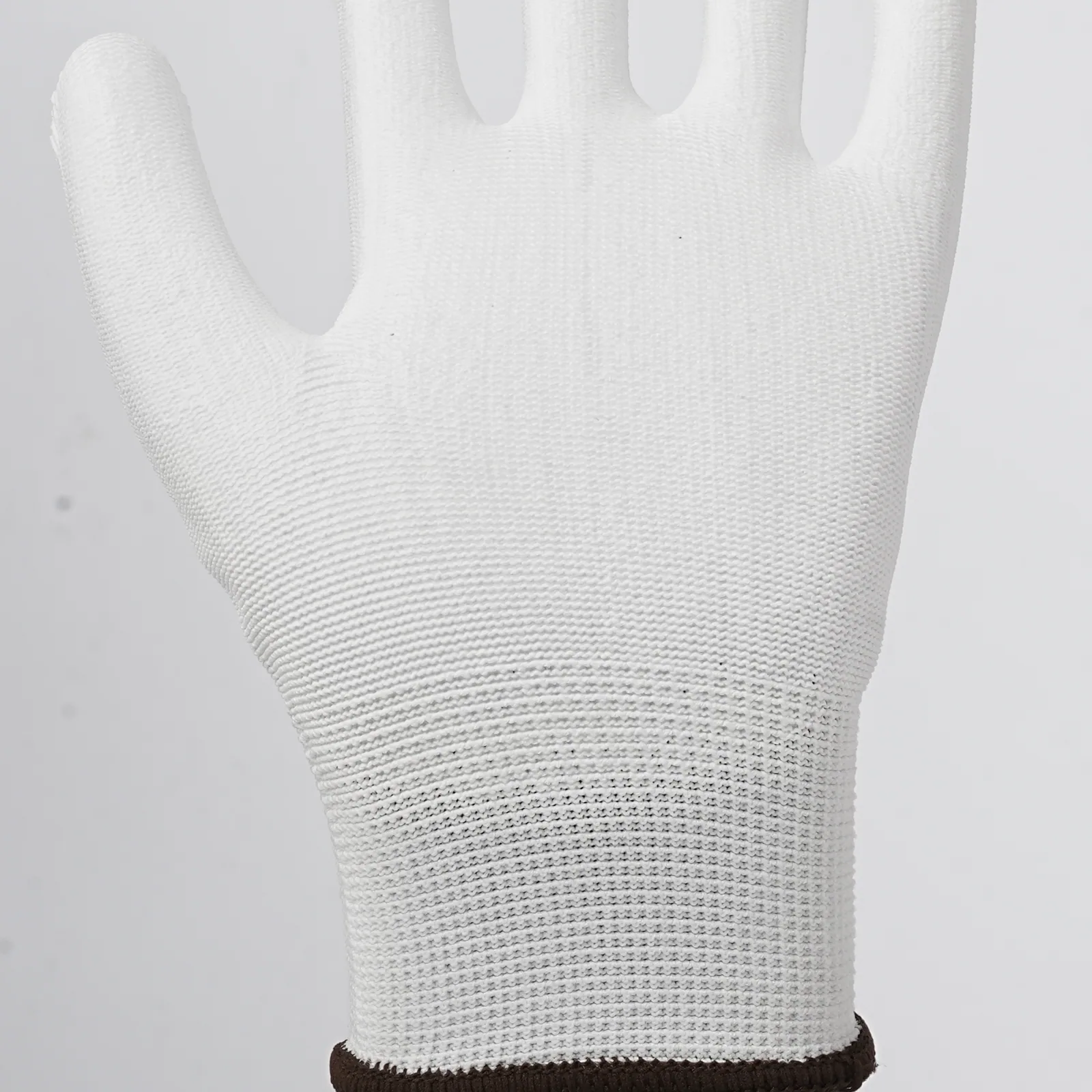 13 Gauge PU Coated Gloves PU coating and fingertip workmanship detail