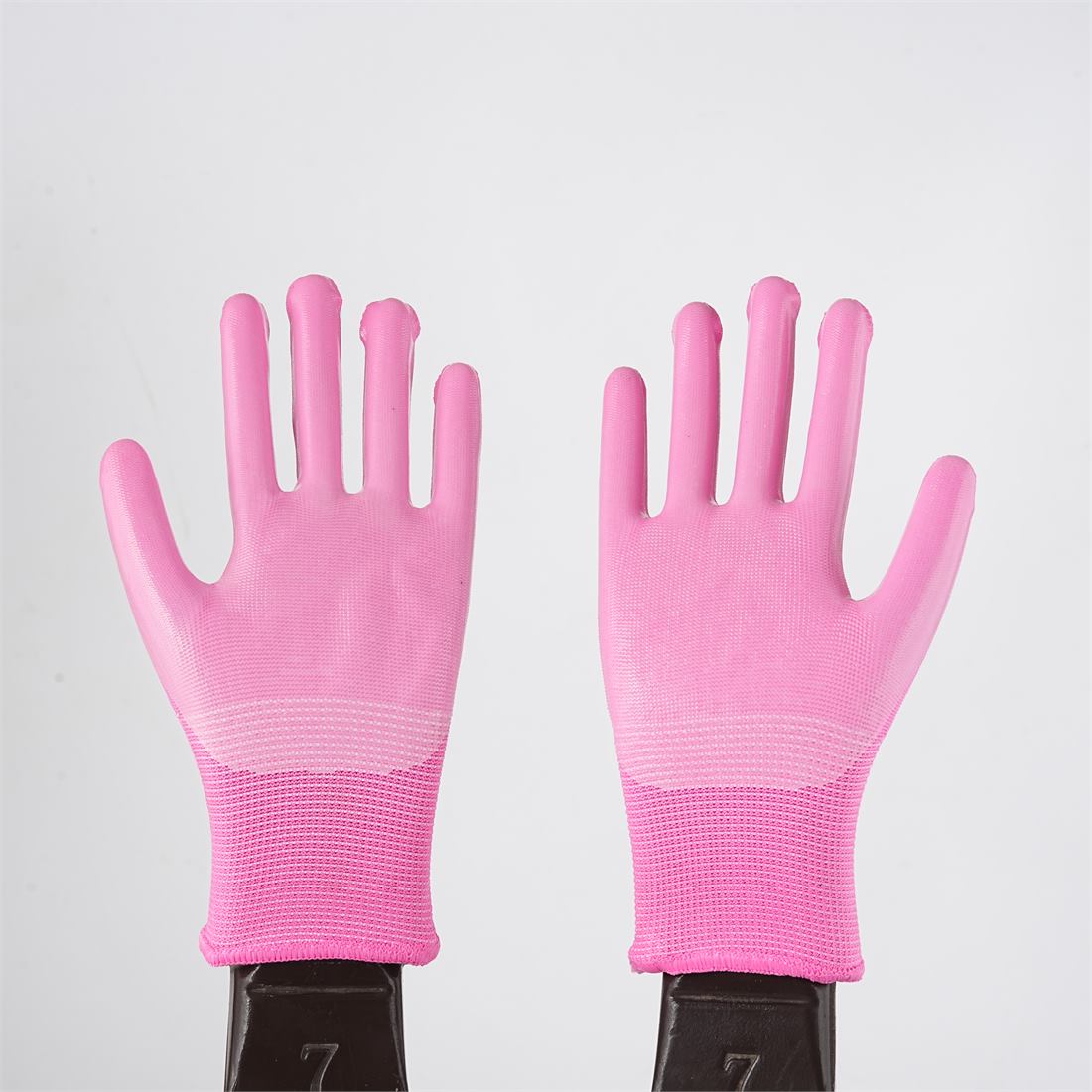 13 Gauge Nitrile Dipped Gloves View 9