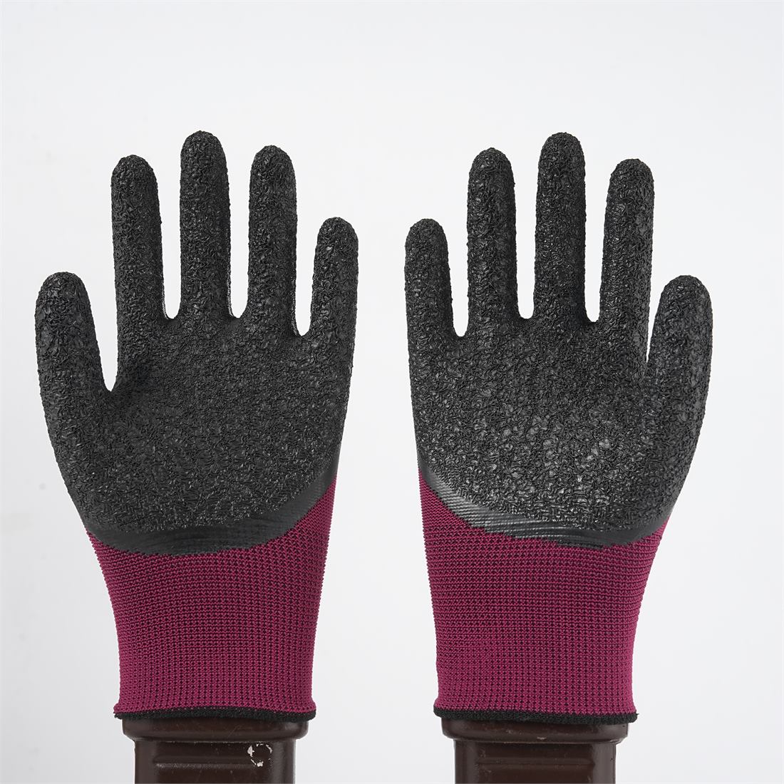 13 Gauge 3/4 Dipped Latex Crinkle Gloves View 2
